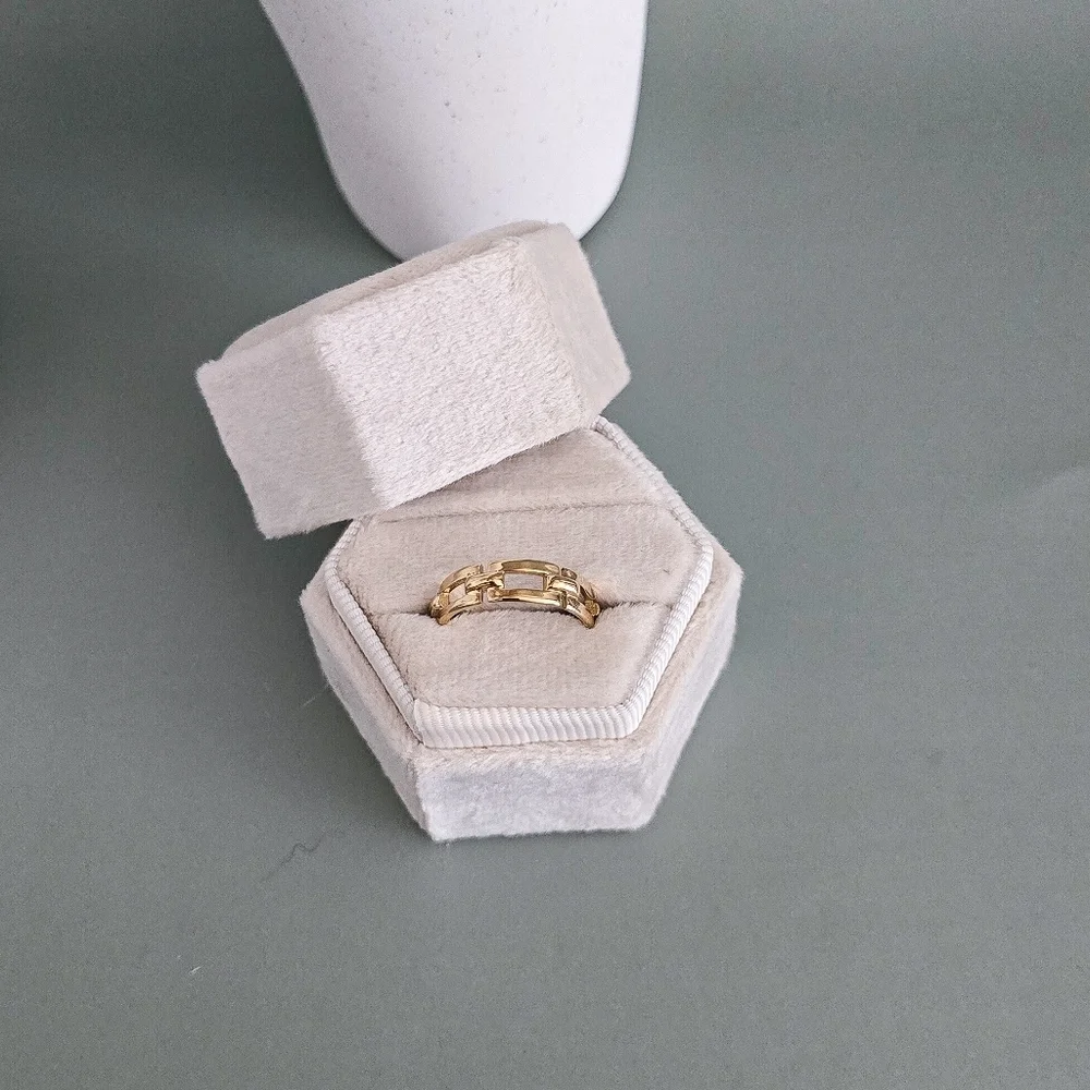 Stainless steel gold tone chain link ring new